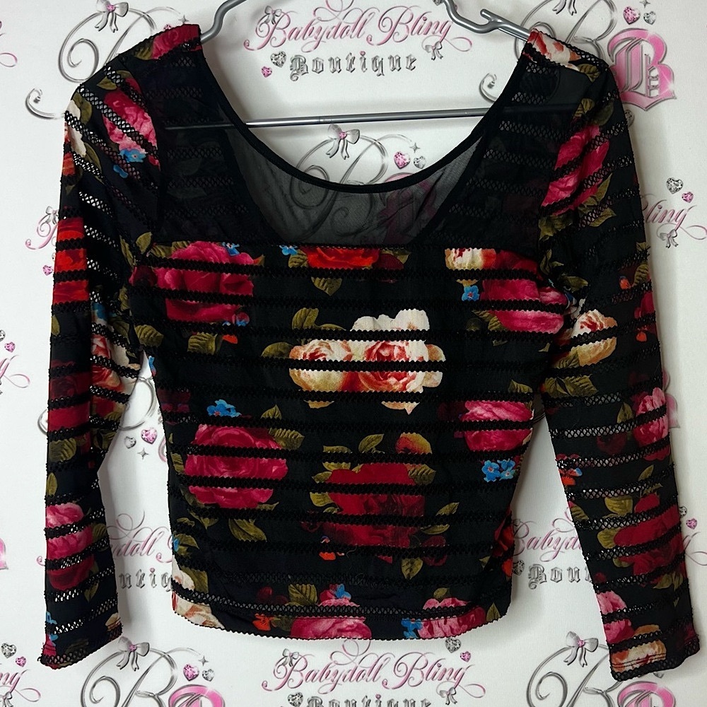Guess Black Floral Mesh Crop Top netted flowers tiered sexy swoop neck